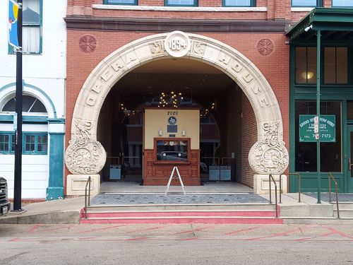 Grand 1894 Opera House